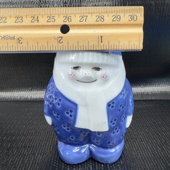 Porsgrund Norway Boy Blue White Snowflake Porcelain Figurine Vintage Figure VTG - Picture 3 of 10